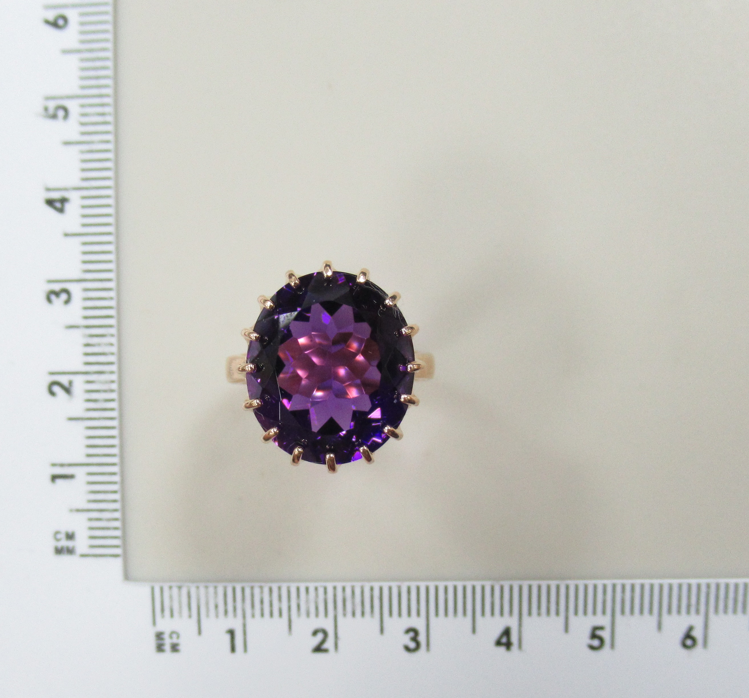 Серебряное кольцо с аметистом